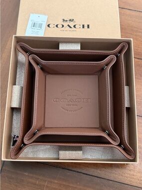 Coach Brown Leather Nesting Catchall valet Trays